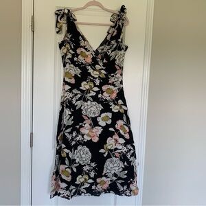 Milan Kiss Black & Ecru Tie-Strap Surplice Dress - Women Medium